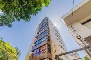 Cobertura com 155m², 2 dormitórios, 2 suítes, 2 vagas no bairro Auxiliadora em Porto Alegre - Foto 2