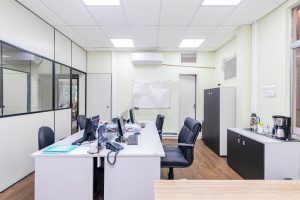 Pavilhão à venda com 580m², 6 vagas no bairro Navegantes em Porto Alegre - Foto 39