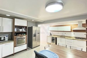 Casa em Condomínio à venda com 300m², 5 dormitórios, 2 suítes, 4 vagas no bairro Ipanema em Porto Alegre - Foto 30