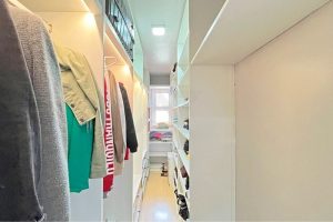 Casa em Condomínio à venda com 300m², 5 dormitórios, 2 suítes, 4 vagas no bairro Ipanema em Porto Alegre - Foto 19