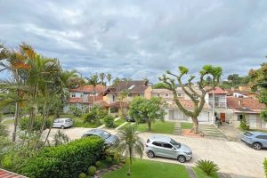 Casa em Condomínio à venda com 300m², 5 dormitórios, 2 suítes, 4 vagas no bairro Ipanema em Porto Alegre - Foto 23