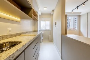 Apartamento à venda com 67m², 3 dormitórios, 1 suíte, 1 vaga no bairro Passo da Areia em Porto Alegre - Foto 12