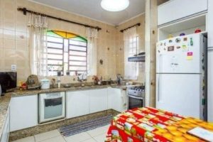 Casa com 406m², 6 dormitórios, 6 suítes, 2 vagas no bairro Chácara das Pedras em Porto Alegre - Foto 8