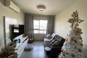 Apartamento à venda com 62m², 2 dormitórios, 1 suíte, 1 vaga no bairro Navegantes em Porto Alegre - Foto 2