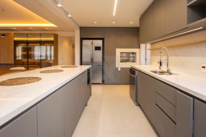 Apartamento à venda com 134m², 3 dormitórios, 3 suítes, 2 vagas no bairro Moinhos de Vento em Porto Alegre - Foto 24