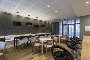 Apartamento à venda com 149m², 3 dormitórios, 3 suítes, 2 vagas no bairro Tristeza em Porto Alegre - Foto 35