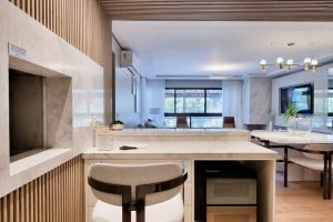 Apartamento à venda com 195m², 3 dormitórios, 1 suíte, 3 vagas no bairro Três Figueiras em Porto Alegre - Foto 12