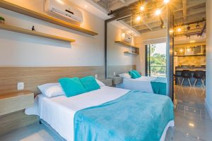 Apartamento à venda com 45m², 1 dormitório, 1 suíte, 1 vaga no bairro Cidade Baixa em Porto Alegre - Foto 17