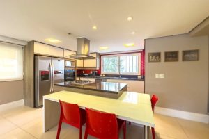 Apartamento à venda com 258m², 3 dormitórios, 3 suítes, 3 vagas no bairro Petrópolis em Porto Alegre - Foto 9