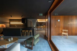 Apartamento à venda com 90m², 2 dormitórios, 2 suítes, 2 vagas no bairro Rio Branco em Porto Alegre - Foto 25