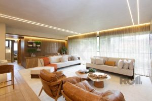 Apartamento à venda com 151m², 3 dormitórios, 3 suítes, 3 vagas no bairro Menino Deus em Porto Alegre - Foto 3