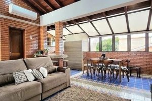 Casa em Condomínio à venda com 359m², 3 dormitórios, 1 suíte, 4 vagas no bairro Cristal em Porto Alegre - Foto 2