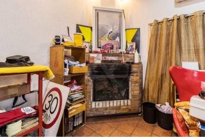 Casa à venda com 260m², 3 dormitórios, 1 suíte, 6 vagas no bairro Partenon em Porto Alegre - Foto 5