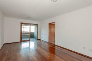 Apartamento à venda com 106m², 3 dormitórios, 1 suíte, 2 vagas no bairro Tristeza em Porto Alegre - Foto 5