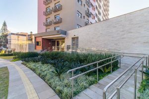 Apartamento com 61m², 2 dormitórios, 1 suíte, 1 vaga no bairro Passo da Areia em Porto Alegre - Foto 51