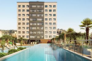 Apartamento à venda com 70m², 2 dormitórios, 1 suíte, 1 vaga no bairro Tristeza em Porto Alegre - Foto 29