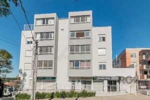 Apartamento à venda com 70m², 2 dormitórios, 1 suíte, 1 vaga no bairro Jardim Sabará em Porto Alegre - Foto 3