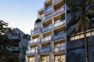 Apartamento à venda com 90m², 1 dormitório, 1 suíte no bairro Rio Branco em Porto Alegre - Foto 2