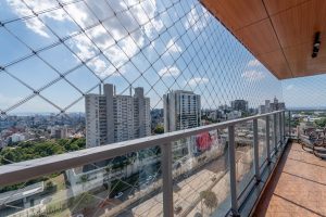 Apartamento à venda com 76m², 2 dormitórios, 1 suíte, 2 vagas no bairro Petrópolis em Porto Alegre - Foto 16