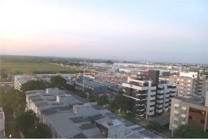 Apartamento à venda com 66m², 3 dormitórios, 1 suíte, 1 vaga no bairro Jardim Lindóia em Porto Alegre - Foto 7