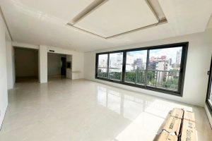 Apartamento à venda com 120m², 3 dormitórios, 3 suítes, 2 vagas no bairro Petrópolis em Porto Alegre - Foto 9