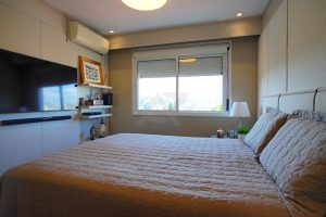 Apartamento à venda com 95m², 2 dormitórios, 2 suítes, 2 vagas no bairro Petrópolis em Porto Alegre - Foto 8