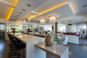 Casa em Condomínio à venda com 459m², 5 dormitórios, 5 suítes, 4 vagas no bairro Pedra Redonda em Porto Alegre - Foto 6