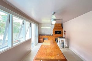 Casa em Condomínio à venda com 300m², 5 dormitórios, 2 suítes, 4 vagas no bairro Ipanema em Porto Alegre - Foto 38