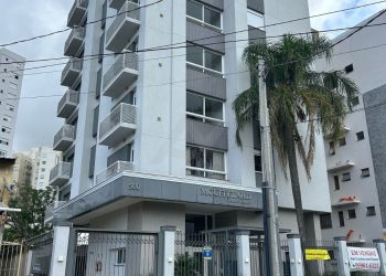 Apartamento com 83m², 3 dormitórios, 3 suítes, 2 vagas no bairro Jardim Europa em Porto Alegre