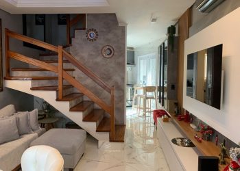 Casa em Condomínio à venda com 112m², 3 dormitórios, 1 suíte, 2 vagas no bairro Ecoville em Porto Alegre