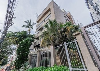 Apartamento à venda com 162m², 3 dormitórios, 1 suíte, 2 vagas no bairro Bela Vista em Porto Alegre