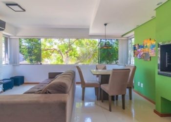 Apartamento à venda com 81m², 2 dormitórios, 2 suítes, 1 vaga no bairro Boa Vista em Porto Alegre