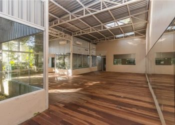 Casa com 513m², 2 vagas no bairro Boa Vista em Porto Alegre