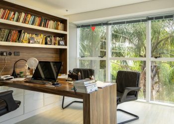 Sala Comercial à venda com 51m² no bairro Auxiliadora em Porto Alegre