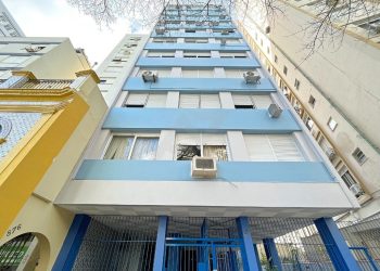 Apartamento à venda com 66m², 2 dormitórios, 1 vaga no bairro Centro Histórico em Porto Alegre