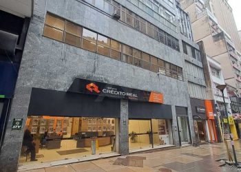 Salas/Conjuntos à venda com 195m² no bairro Centro Histórico em Porto Alegre