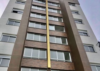 Apartamento à venda com 83m², 2 dormitórios, 2 suítes, 2 vagas no bairro Higienópolis em Porto Alegre