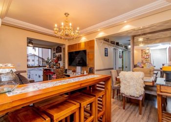 Apartamento à venda com 73m², 3 dormitórios, 1 suíte, 1 vaga no bairro Jardim Itu em Porto Alegre