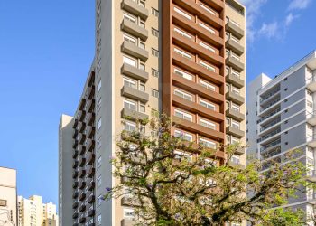 Studio à venda com 26m², 1 dormitório no bairro Passo da Areia em Porto Alegre