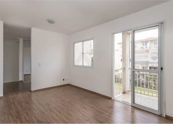 Apartamento à venda com 65m², 3 dormitórios, 1 vaga no bairro Humaitá em Porto Alegre