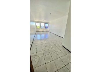 Salas/Conjuntos à venda com 38m² no bairro Moinhos de Vento em Porto Alegre