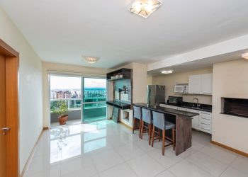 Apartamento à venda com 57m², 1 dormitório, 1 suíte, 1 vaga no bairro Três Figueiras em Porto Alegre