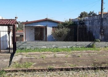 Terreno à venda com 319m² no bairro Jardim Sabará em Porto Alegre