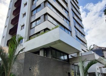Apartamento à venda com 125m², 3 dormitórios, 3 suítes, 3 vagas no bairro Petrópolis em Porto Alegre