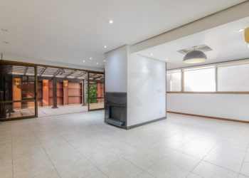 Garden com 226m², 3 dormitórios, 1 suíte, 2 vagas no bairro Petrópolis em Porto Alegre