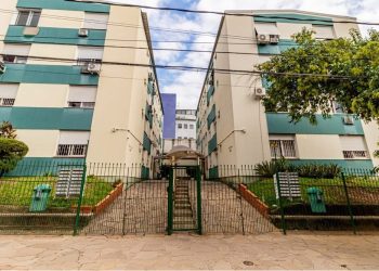 Apartamento à venda com 42m², 1 dormitório no bairro Jardim do Salso em Porto Alegre