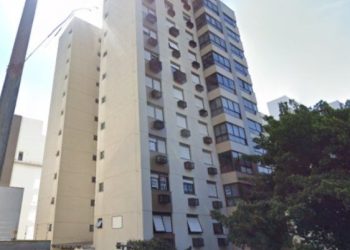 Apartamento à venda com 100m², 3 dormitórios, 1 suíte, 2 vagas no bairro Moinhos de Vento em Porto Alegre