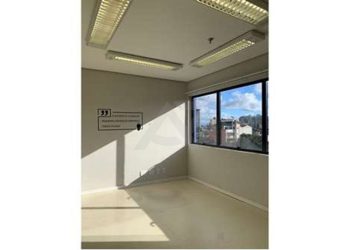 Salas/Conjuntos à venda com 25m² no bairro Menino Deus em Porto Alegre